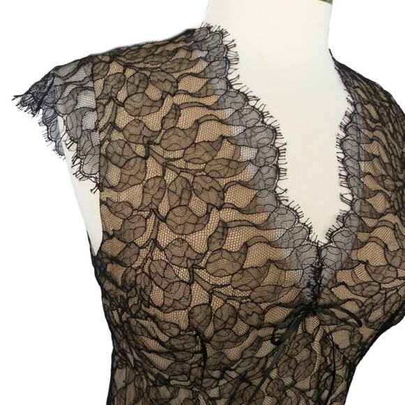 Rebecca Taylor Black Lace Pencil Sheath Dress Cocktail Party Size 8 (run… - Picture 8 of 9